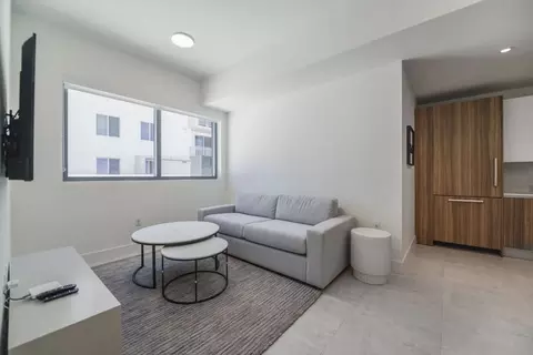 239 SW 9th St #1022321P, Miami, FL 33130