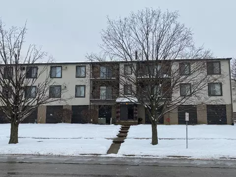 404 E Bailey Rd #203, Naperville, IL 60565
