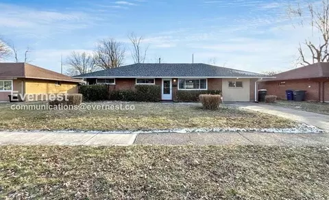 3523 Roswell Dr, Columbus, OH 43227