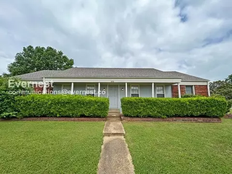 848 Rasco Rd W, Southaven, MS 38671