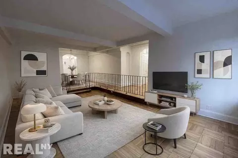 141 E 56th St #6K, New York, NY 10022