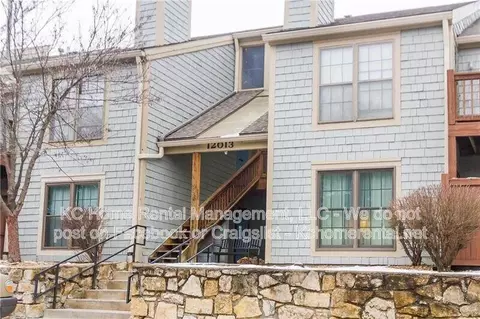 12013 W 58th Pl #B, Shawnee, KS 66216