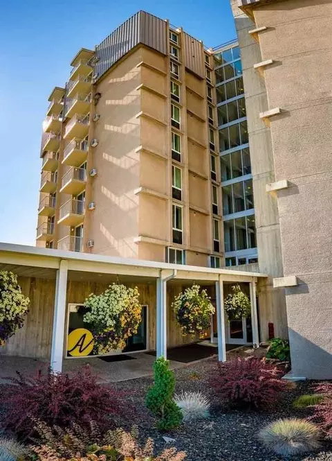 930 N Washington St, Spokane, WA 99201