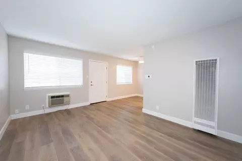 114 Sharene Ln, Walnut Creek, CA 94596