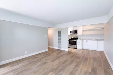 114 Sharene Ln, Walnut Creek, CA 94596