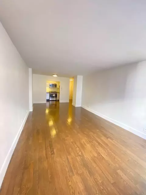 220 E 63rd St #12C, New York, NY 10065