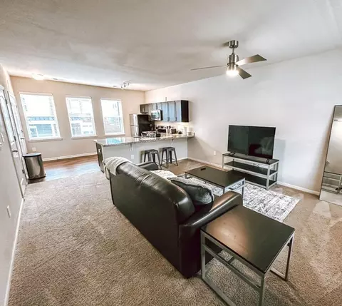 525 S Patterson Dr #1383116P, Bloomington, IN 47403