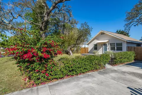 8507 Claonia St, Tampa, FL 33614