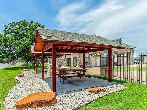 6701 May Dr # TX 76710, Waco, TX 76710