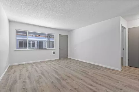 13116 SE Powell Blvd, Portland, OR 97236