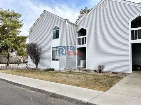 3305 S Monaco Street Pkwy, Denver, CO 80222