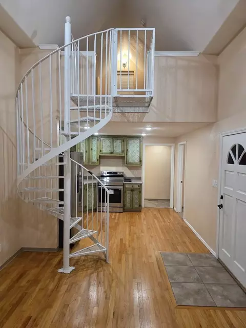 212 Broadway Blvd SE #3, Albuquerque, NM 87102