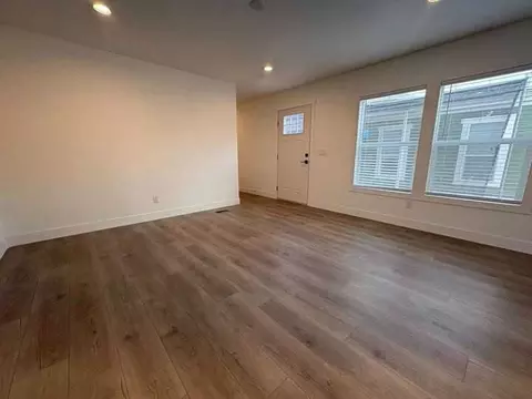 2060 N Center St #38, Mesa, AZ 85201