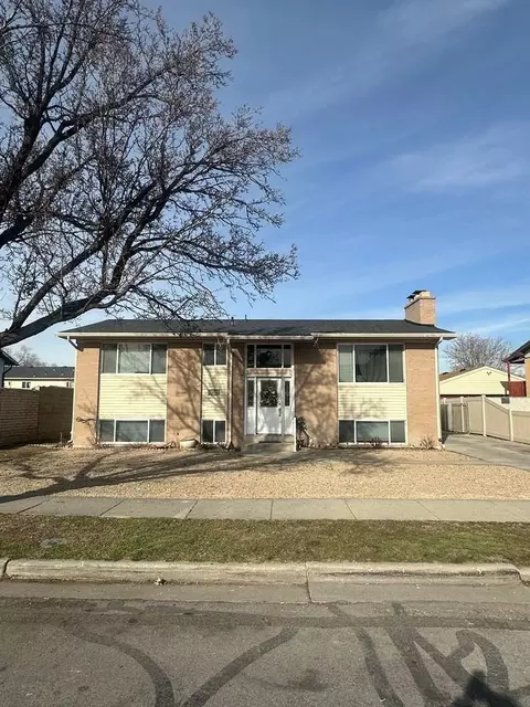 1416 W Harris Ave, Salt Lake City, UT 84104