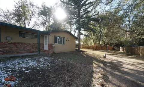 1912 Cascade Ln, Colorado Springs, CO 80906