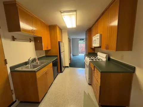 2436 Ellsworth St #B, Berkeley, CA 94704