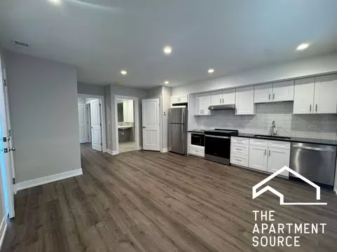 1710 W Lunt Ave #103, Chicago, IL 60626