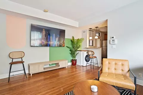 3437 N Lakewood Ave #1026693P, Chicago, IL 60657