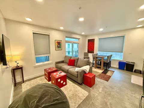 385 S 400 E #1389256P, Salt Lake City, UT 84111