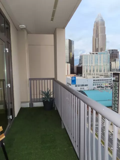 222 S Caldwell St #1510, Charlotte, NC 28202