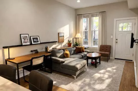 736 N Throop St #1379065P, Chicago, IL 60642