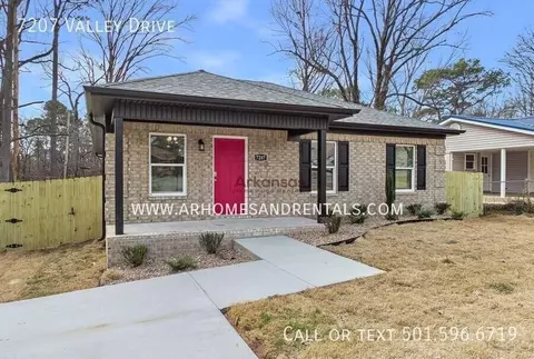 7207 Valley Dr, Little Rock, AR 72209