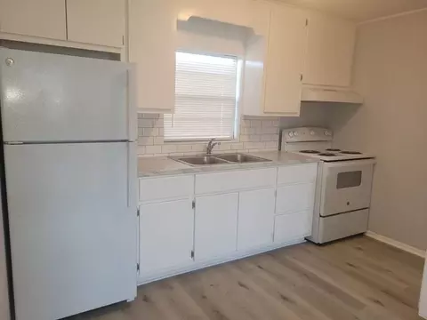 5805 Cherry St, Panama City, FL 32404