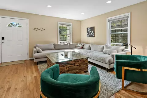 9 S Walter Reed Dr #1395349P, Arlington, VA 22204