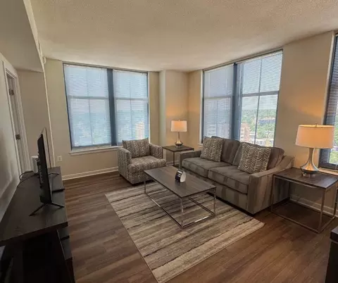 15 Th St S #1254800P, Arlington, VA 22202