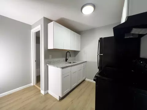 4337 Clarkwood Pkwy, Warrensville Heights, OH 44128