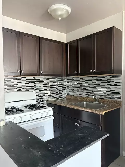 5670 N Ridge Ave #6S, Chicago, IL 60660