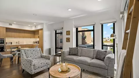 815 V St NW #1395397P, Washington, DC 20001
