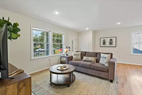 6505 Columbia Pike #1395436P, Annandale, VA 22003