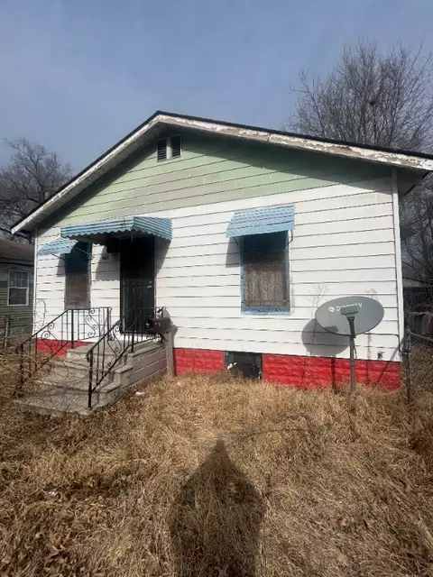 5617 Warren Ave, Washington Park, IL 62204
