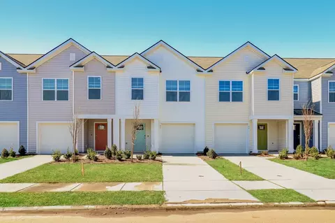 71 Striker Rd, Port Wentworth, GA 31407