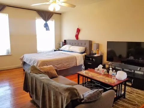 4764 N Virginia Ave #307, Chicago, IL 60625