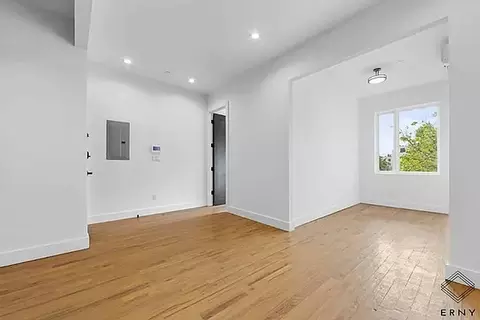 185 Veronica Pl #1, Brooklyn, NY 11226