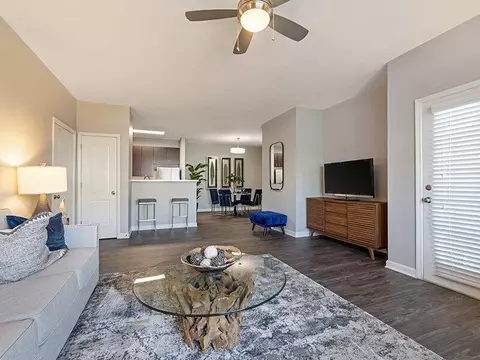 8800 Hollow Creek Cir, Charlotte, NC 28262