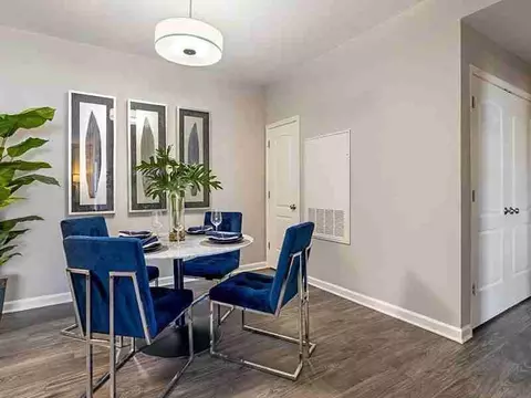 8800 Hollow Creek Cir, Charlotte, NC 28262