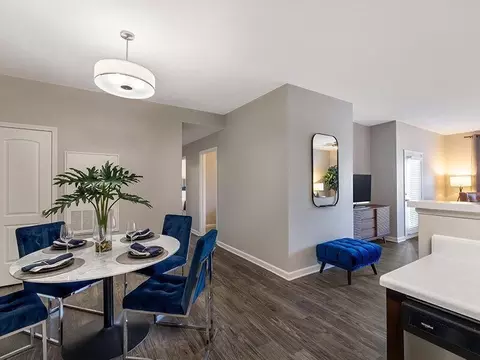 8800 Hollow Creek Cir, Charlotte, NC 28262