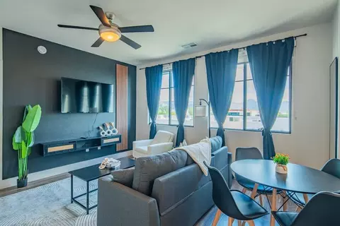 15501 N Dial Blvd #1388731P, Scottsdale, AZ 85260