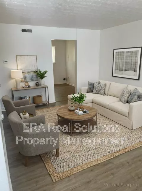 854 Moon Rd, Columbus, OH 43224