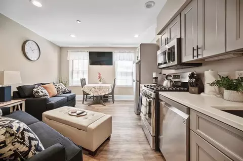 472 Commercial St #1364253P, Boston, MA 02109