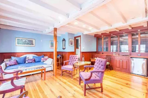 21 Mugford St #1045446P, Marblehead, MA 01945