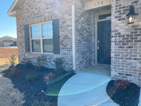 124 Red Fox Way, Meridianville, AL 35759