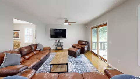 9 Bates Ave #1380182P, Worcester, MA 01605