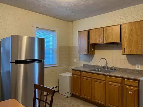 34 Cameron St #1, Boston, MA 02125
