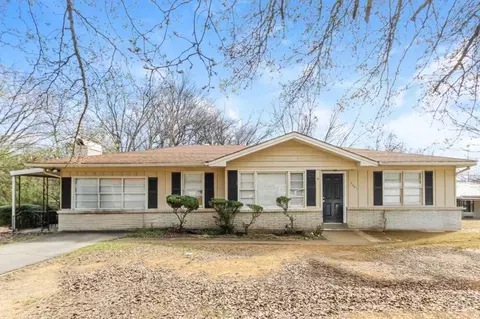 3269 Allison Bonnett Memorial Dr, Hueytown, AL 35023