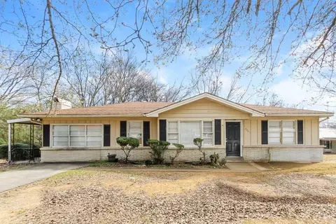 3269 Allison Bonnett Memorial Dr, Hueytown, AL 35023