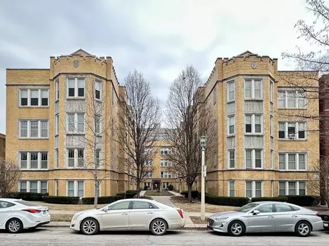 236 S Maple Ave #3J, Oak Park, IL 60302